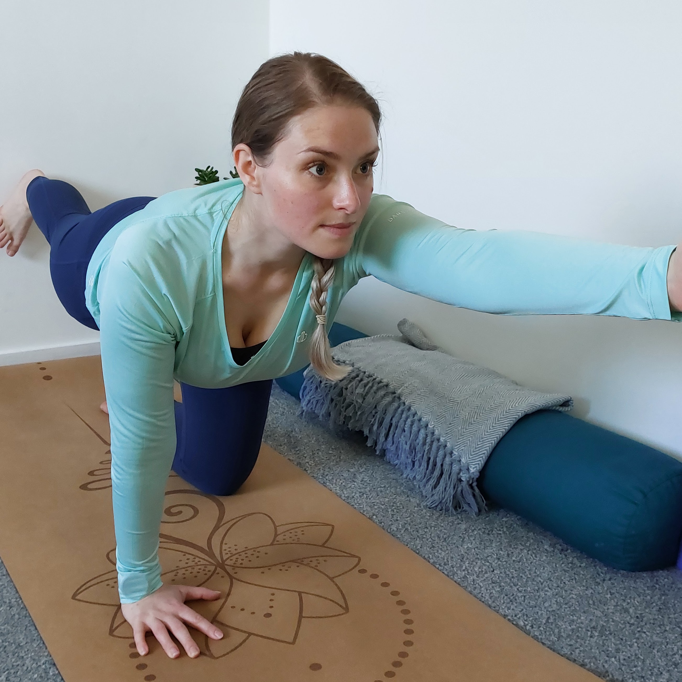 View of Sciatica self-care: How to ease leg and back pain at home